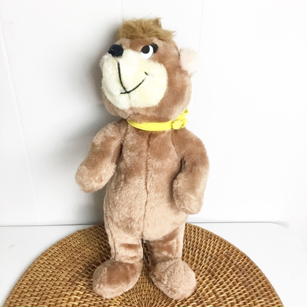 VINTAGE PLUSH 1980 HANA BARBERA YOGI BEAR CINDY GIRL 16 MIGHTY STAR